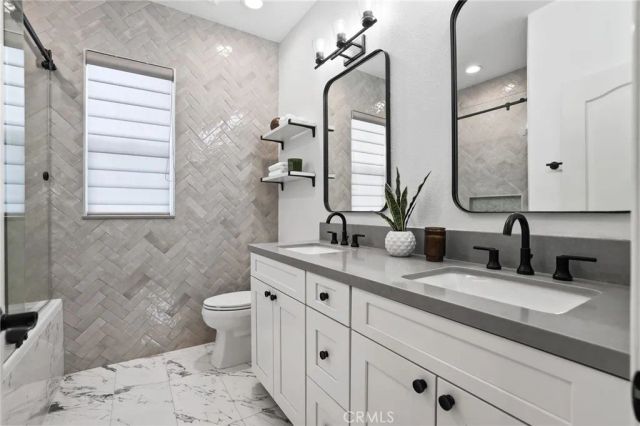 18692 Calera Drive, Huntington Beach, CA 92648