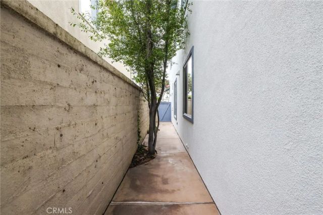 18692 Calera Drive, Huntington Beach, CA 92648