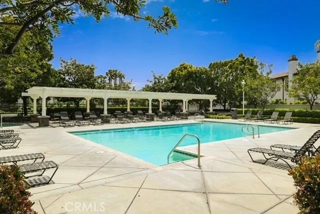 18692 Calera Drive, Huntington Beach, CA 92648