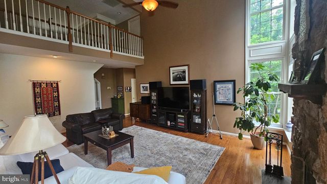 6107 TRACEYS OVERLOOK RD, Tracys Landing, MD 20779