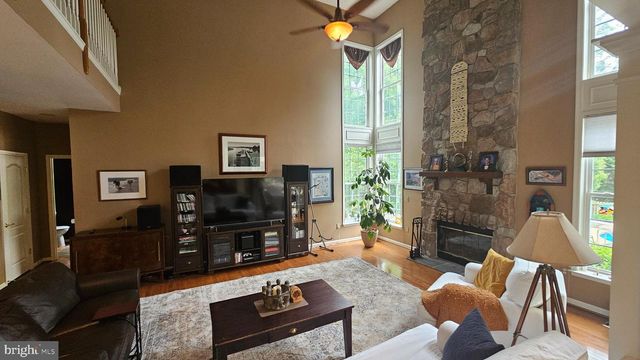 6107 TRACEYS OVERLOOK RD, Tracys Landing, MD 20779