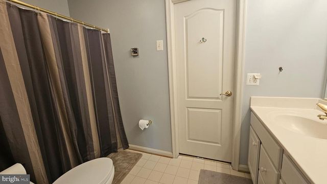 6107 TRACEYS OVERLOOK RD, Tracys Landing, MD 20779