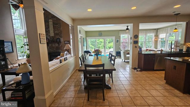 6107 TRACEYS OVERLOOK RD, Tracys Landing, MD 20779