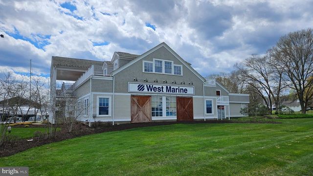 6107 TRACEYS OVERLOOK RD, Tracys Landing, MD 20779