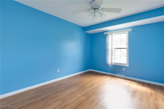 10362 Independence Drive 19B, North Royalton, OH 44133