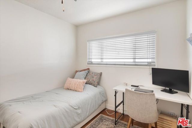 4038 W 59th Place, Los Angeles, CA 90043