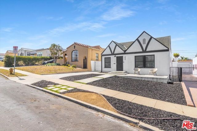 4038 W 59th Place, Los Angeles, CA 90043