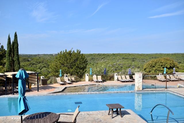 277 Stablewood Springs Dr # 14, Ingram, TX 78025