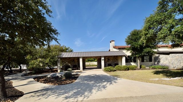 277 Stablewood Springs Dr # 14, Ingram, TX 78025