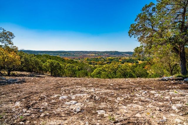 277 Stablewood Springs Dr # 14, Ingram, TX 78025