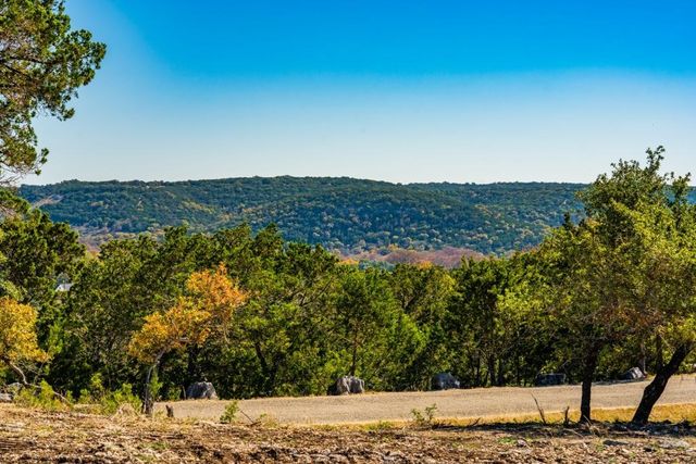 277 Stablewood Springs Dr # 14, Ingram, TX 78025