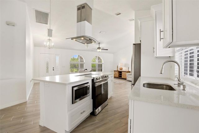 830 COLUMBIA STREET, Port Charlotte, FL 33948