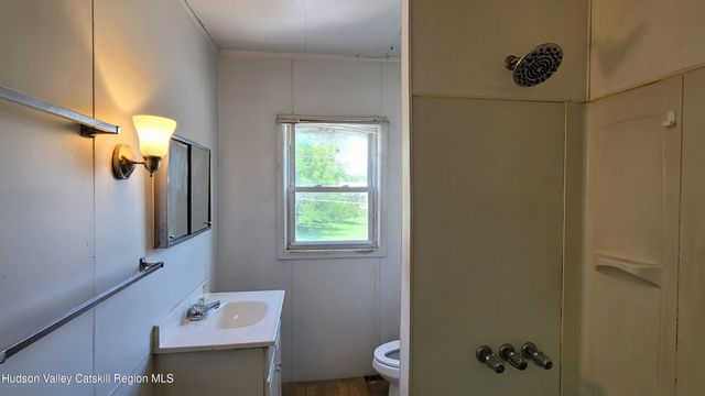 24 S Clinton Avenue, Kingston, NY 12401