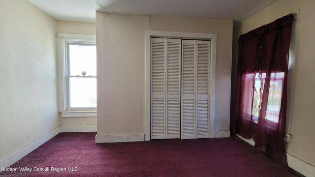 24 S Clinton Avenue, Kingston, NY 12401