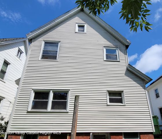 24 S Clinton Avenue, Kingston, NY 12401