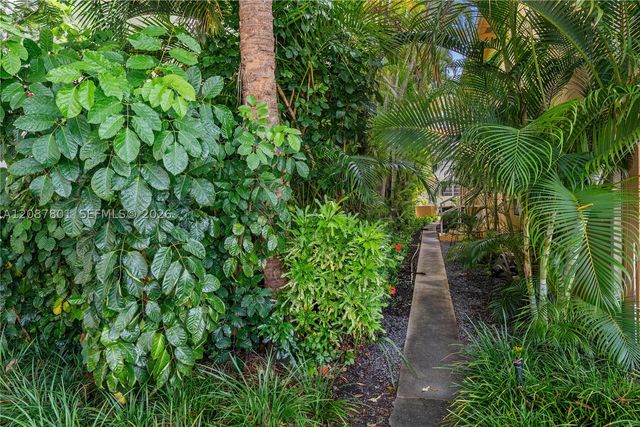 23 Majorca Ave, Coral Gables, FL 33134