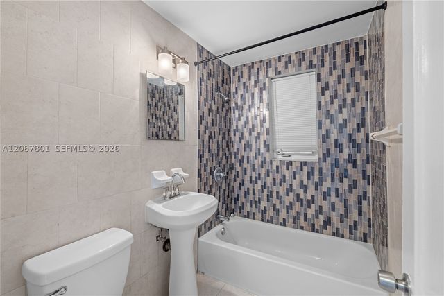 23 Majorca Ave, Coral Gables, FL 33134