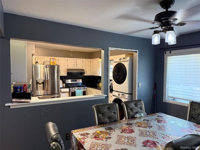 1111 Franklin Avenue, North Valley Stream, NY 11580