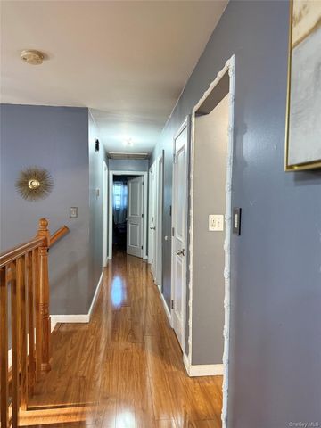 1111 Franklin Avenue, North Valley Stream, NY 11580
