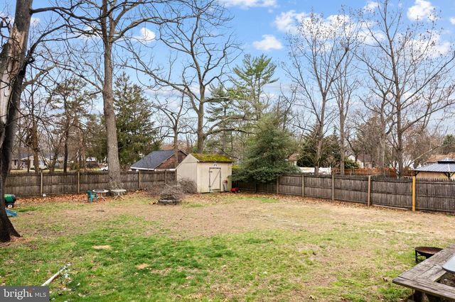 118 E 10TH AVE, Pine Hill, NJ 08021