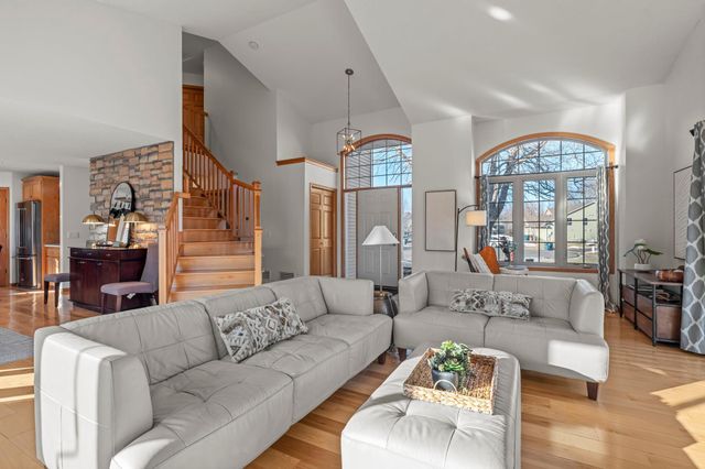 5818 212th Street N, Forest Lake, MN 55025