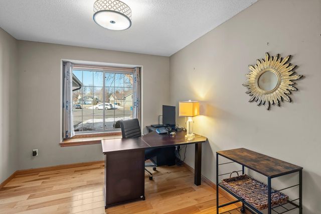 5818 212th Street N, Forest Lake, MN 55025