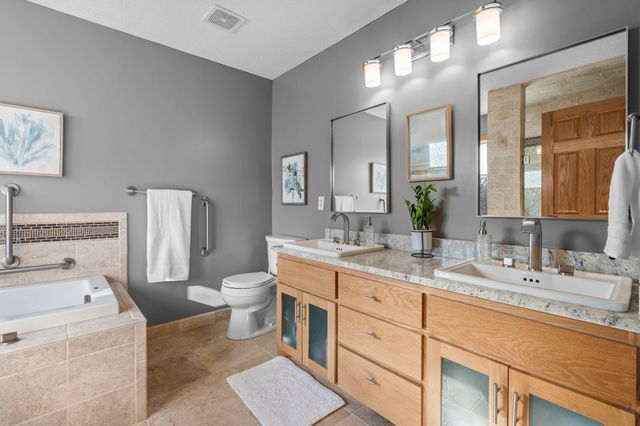 5818 212th Street N, Forest Lake, MN 55025