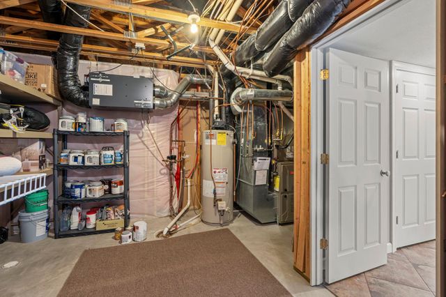 5818 212th Street N, Forest Lake, MN 55025