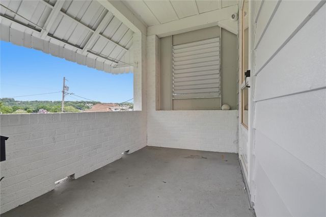 724 Saint Clair Avenue, Jeannette, PA 15644