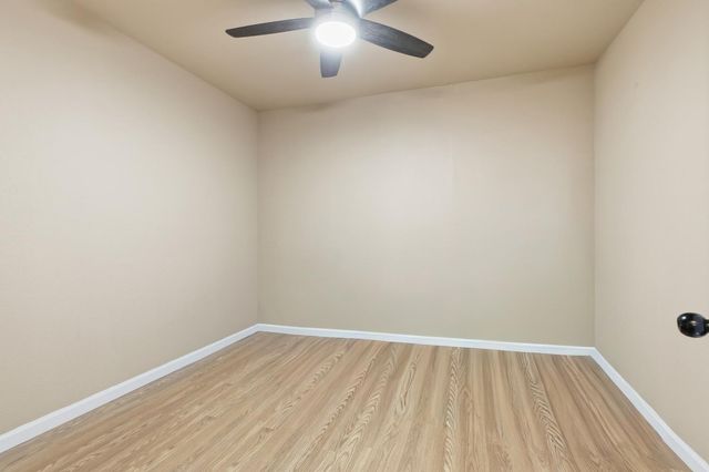 219 Sunset Blvd, Modesto, CA 95351
