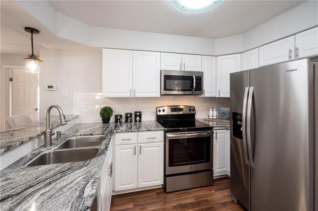 4802 Bay Landing DR, Virginia Beach, VA 23455