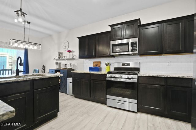 2705 MARIA CASAS Street, El Paso, TX 79938