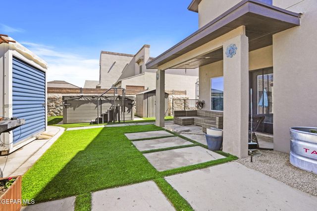 2705 MARIA CASAS Street, El Paso, TX 79938