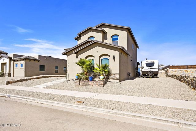 2705 MARIA CASAS Street, El Paso, TX 79938