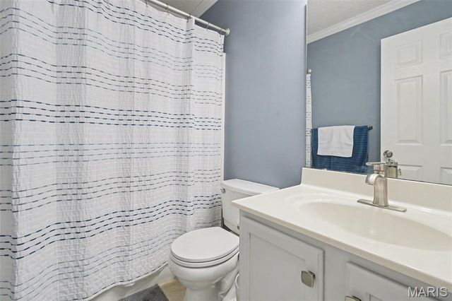 2525 Castle Pines Drive, Imperial, MO 63052