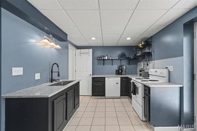 2525 Castle Pines Drive, Imperial, MO 63052