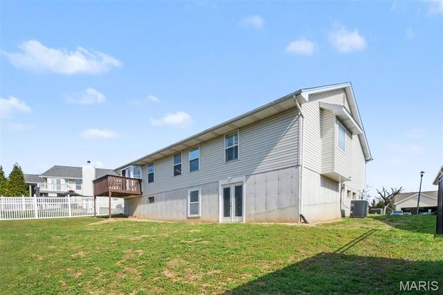 2525 Castle Pines Drive, Imperial, MO 63052