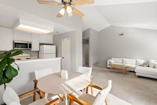 11325 Avenida De Los Lobos Unit D, San Diego, CA 92127