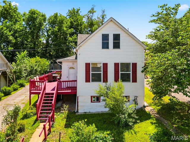 210 Horn Avenue, St Louis, MO 63125