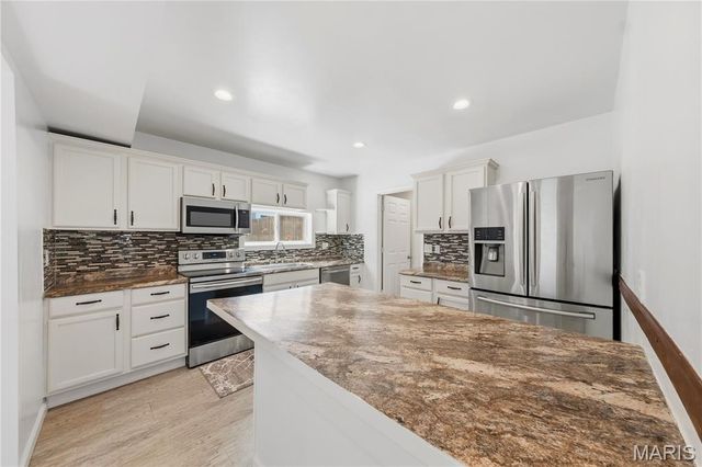 210 Horn Avenue, St Louis, MO 63125