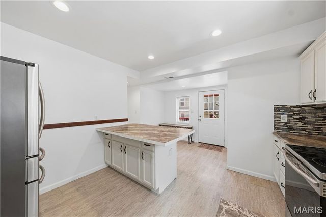 210 Horn Avenue, St Louis, MO 63125