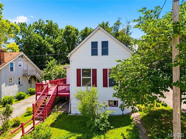 210 Horn Avenue, St Louis, MO 63125