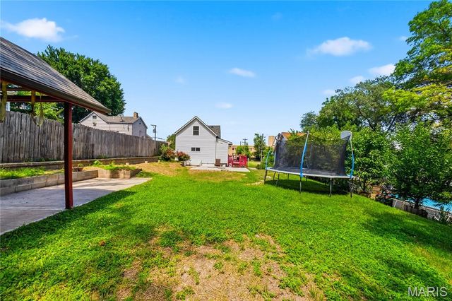 210 Horn Avenue, St Louis, MO 63125