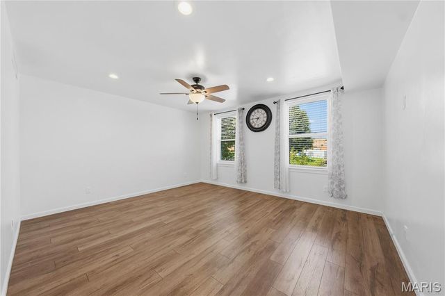 210 Horn Avenue, St Louis, MO 63125