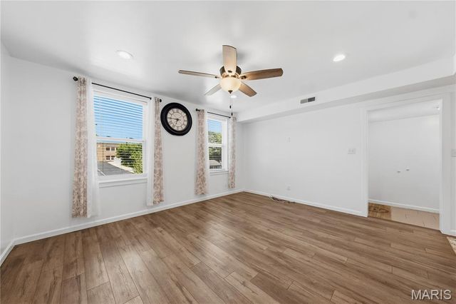 210 Horn Avenue, St Louis, MO 63125