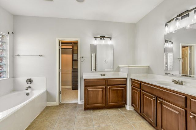 2714 Checker DR, Cedar Park, TX 78613