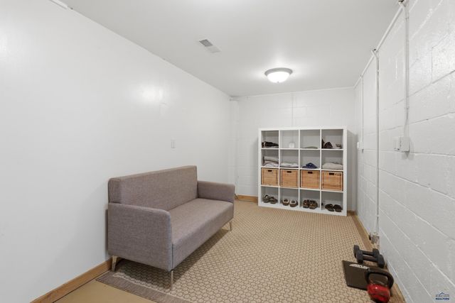 3518 BROOKSIDE DR, Rapid City, SD 57702