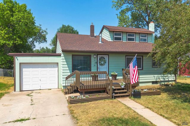 3518 BROOKSIDE DR, Rapid City, SD 57702