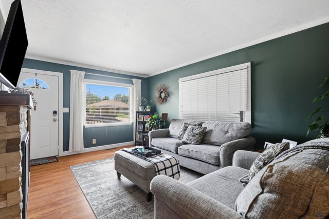 3518 BROOKSIDE DR, Rapid City, SD 57702