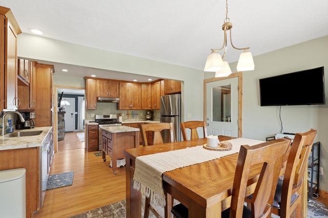 3518 BROOKSIDE DR, Rapid City, SD 57702